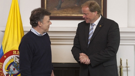 Dirk Niebel mit Juan Manuel Santos
