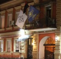 Hakenkreuze und SS-Runen an der ehem. Zentrale der KP Ukkraine