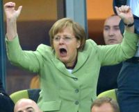 fussball_merkel.jpg