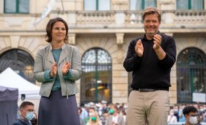 Grüne Krieger: Annalena Baerbock und Robert Habeck im Wahlkampf 2021 in Düsseldorf.