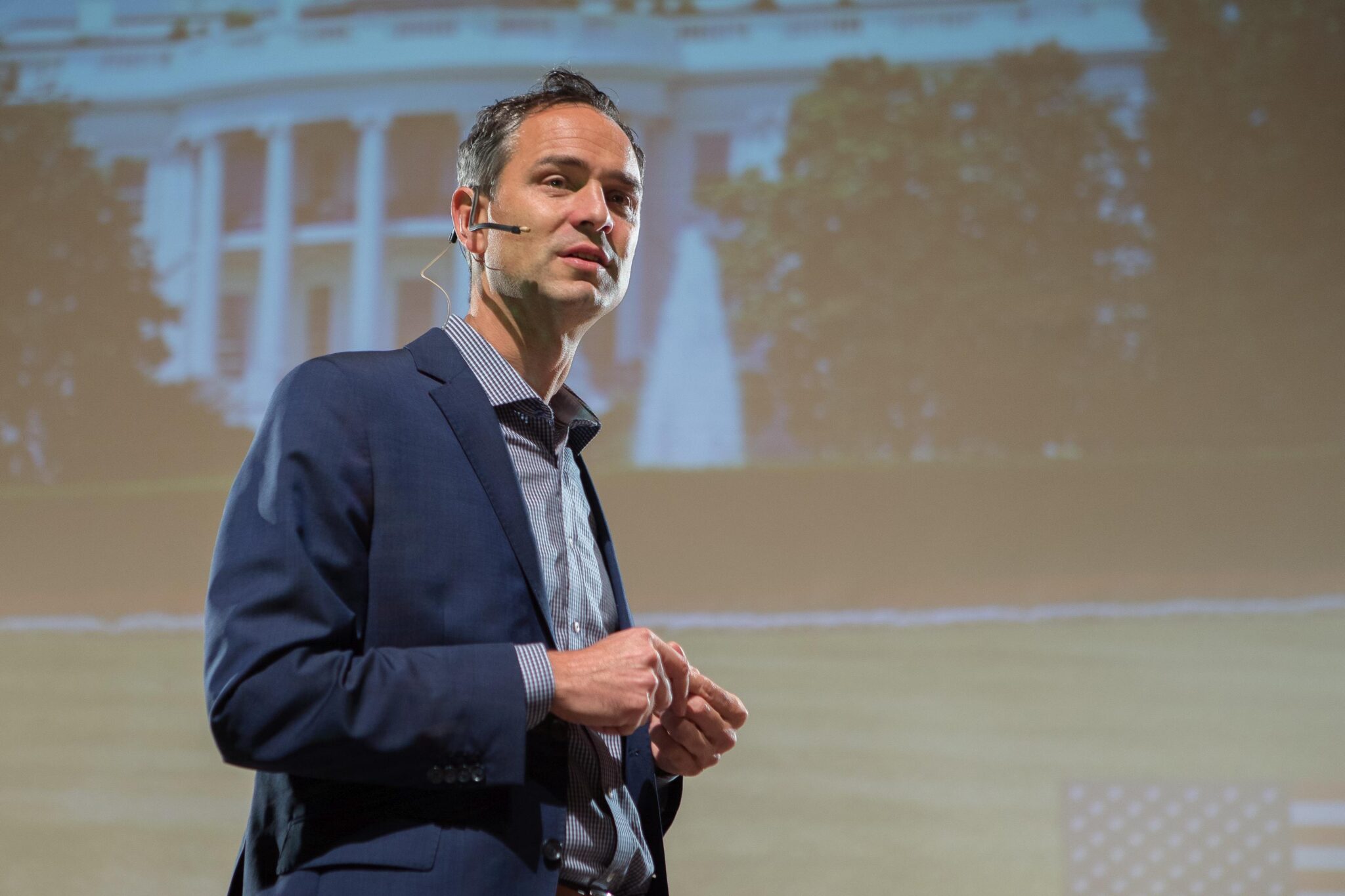 Neue Treibjagd auf Daniele Ganser – Hintergrund